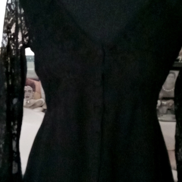 Hot Topic dress - Picture 4 of 5